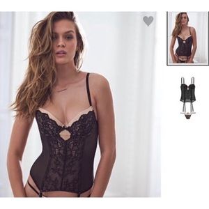 Victoria’s Secret Lace Bustier